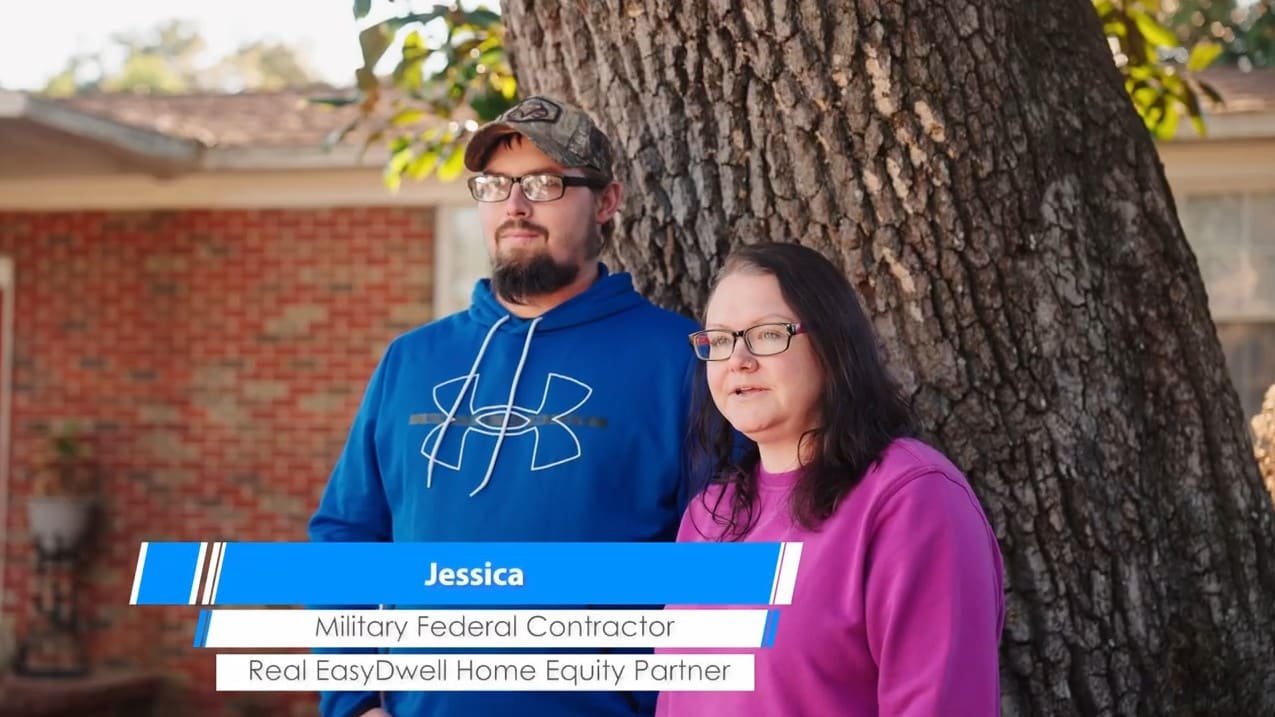 Jessica and her family, a real EasyDwell home co-owner